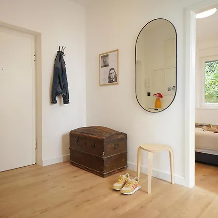 Lejlighed Fabula - Renovated 2-br With Fast Wifi *