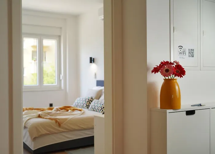 Lejlighed Fabula - Renovated 2-br With Fast Wifi *